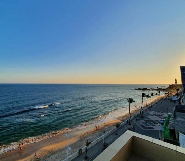 Belissimo Flat Direto Na Praia Da Barra - Flat Beira Mar No Circuito Do Carnaval Salvador Eksteriør bilde